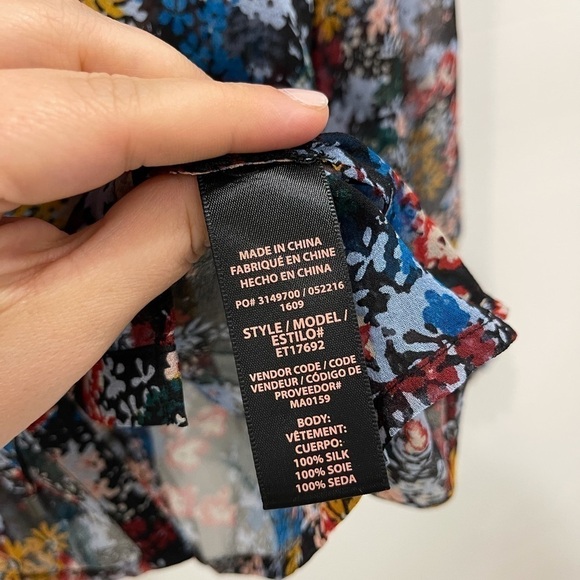 Ella Moss Wildflower Peasant Blouse Smocked Floral - Picture 11 of 12